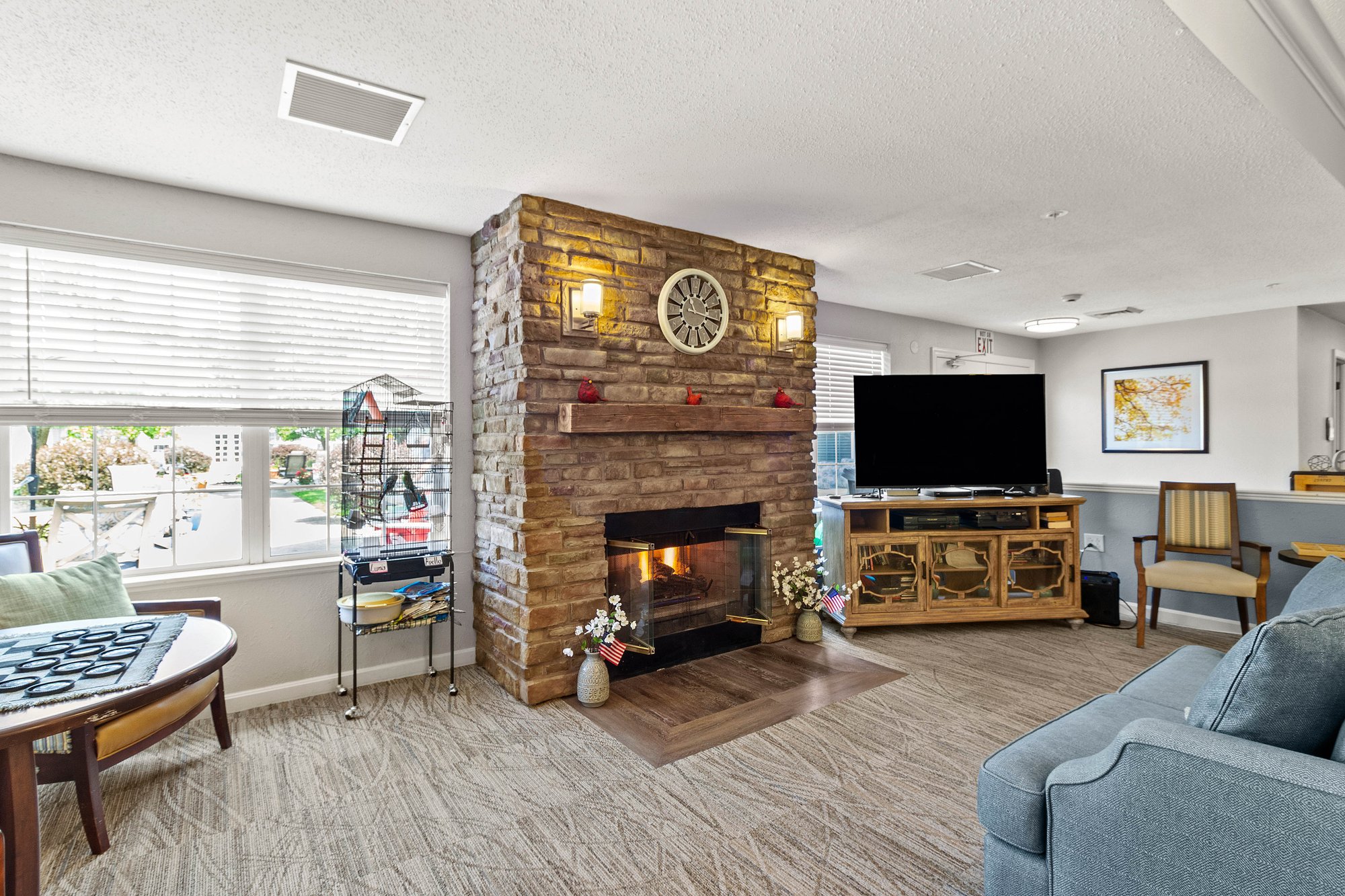 CDPL-AL-living room-007
